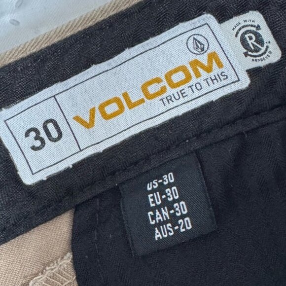 Volcom Button Up Casual Dressy Khaki Shorts Men Size 30 Waist Teen Young Man - Picture 4 of 9
